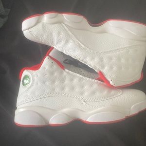 Am selling some Jordan 13 and the red and white